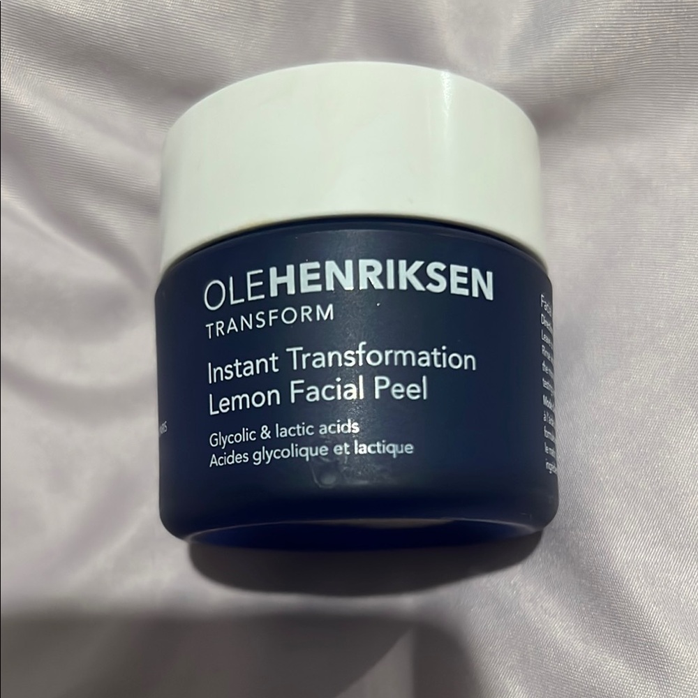 Ole Henriksen Blue Facial Peel with White Lid
